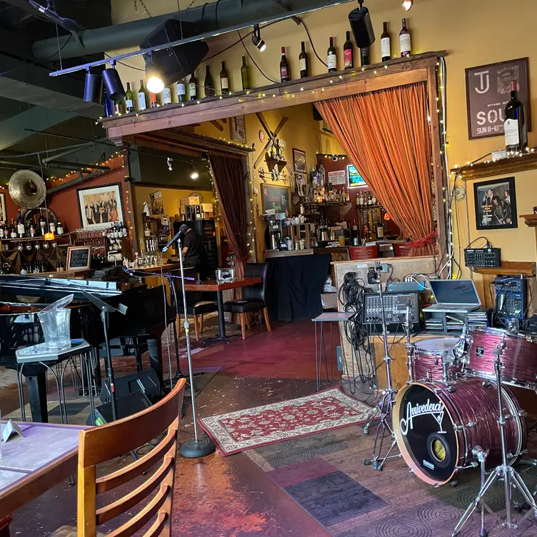 Arrivederci Wine & Jazz